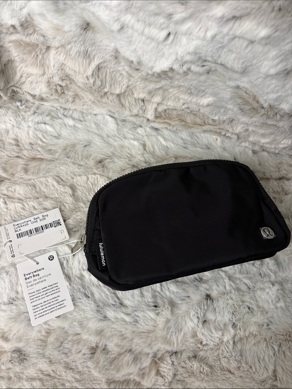 Lululemon Black Everywhere 1L Belt Bag Pouch